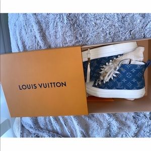 Louis Vuitton AUTHENTIC sneaker stellar sneaker boot (Monogram) ONLY WORN TWICE